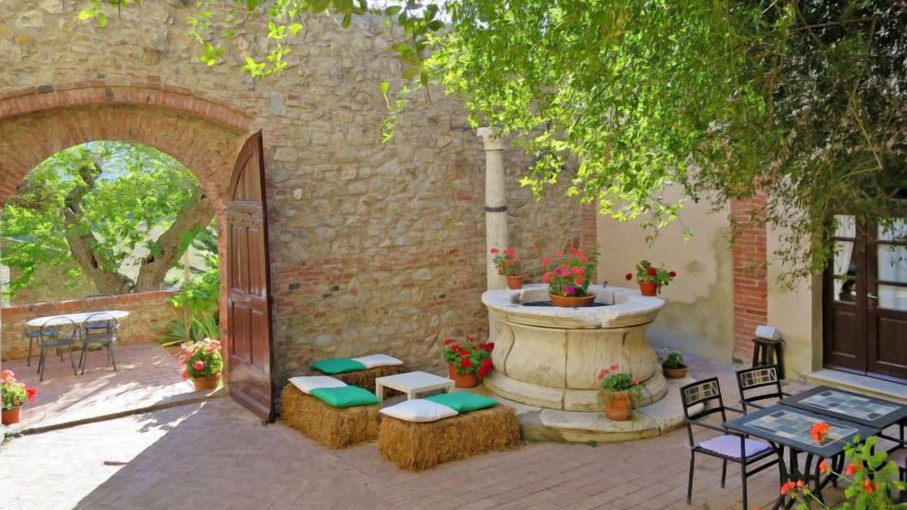 Photo of Outdoor in Santo