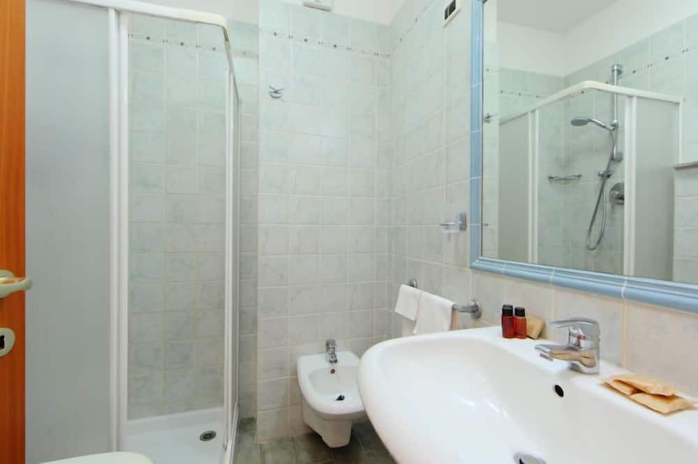 Photo of Bathroom in Vada