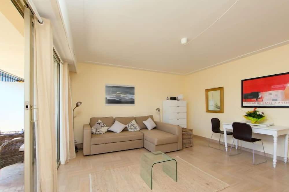 Photo of Livingroom in Antibes Old Town