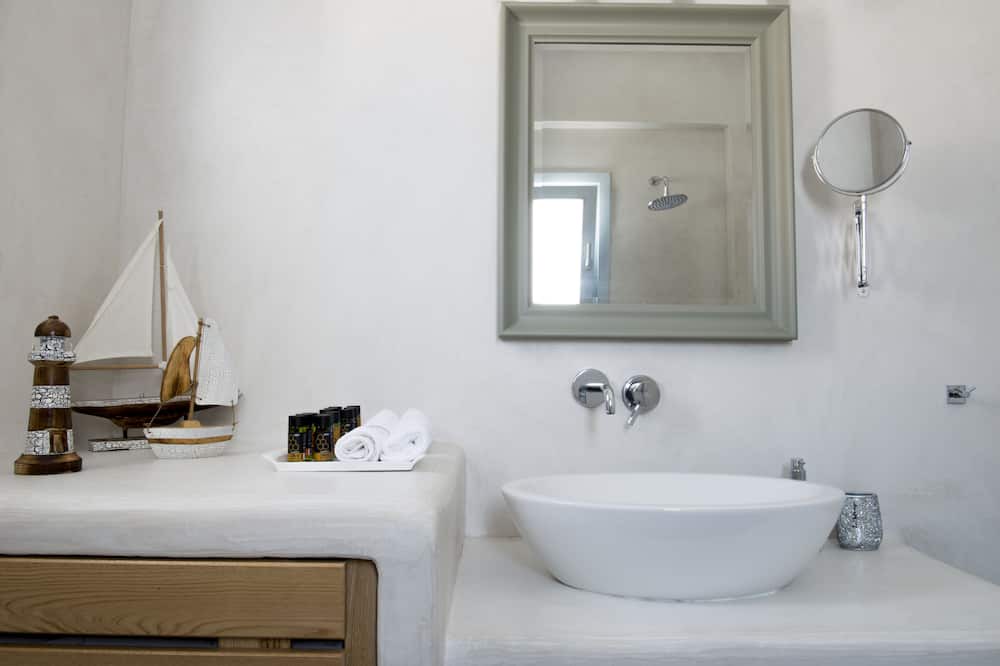 Photo of Bathroom in Karterados