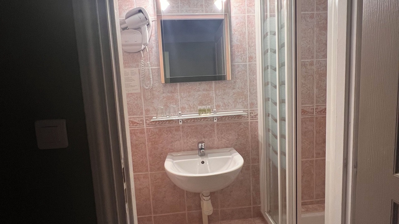 Photo of Bathroom in Antibes City Centre
