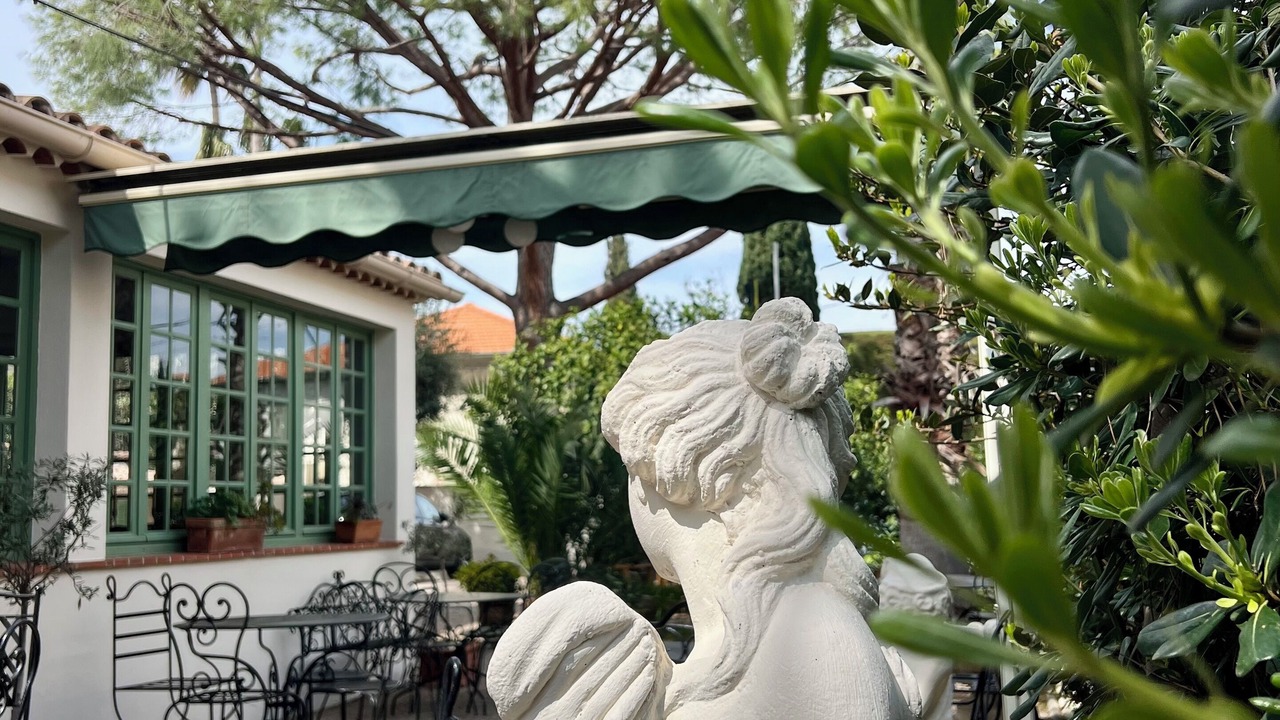 Photo of Outdoor in Antibes City Centre