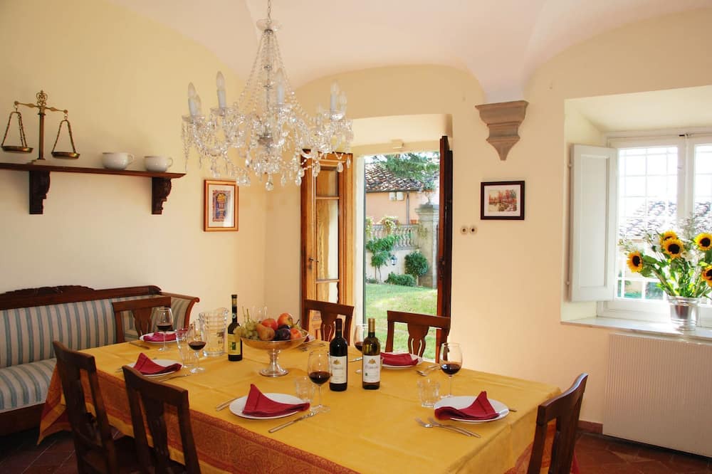 Photo of Bedroom in Capannori