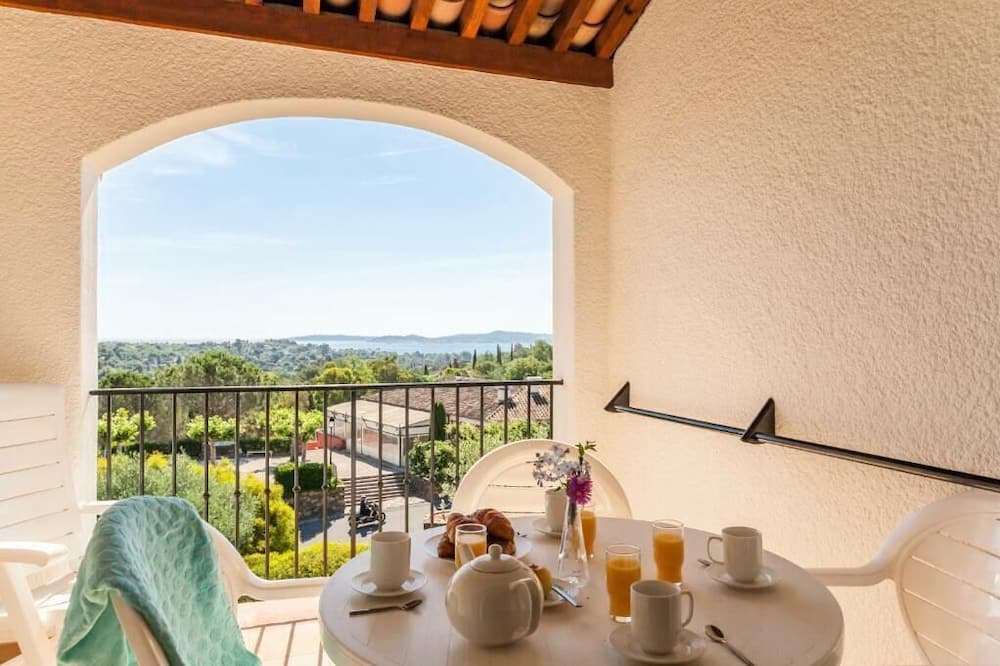 Photo of Patio Balcony in Les Restanques