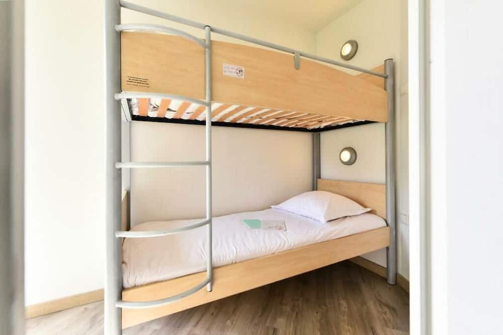 Photo of Bedroom in Antibes City Centre