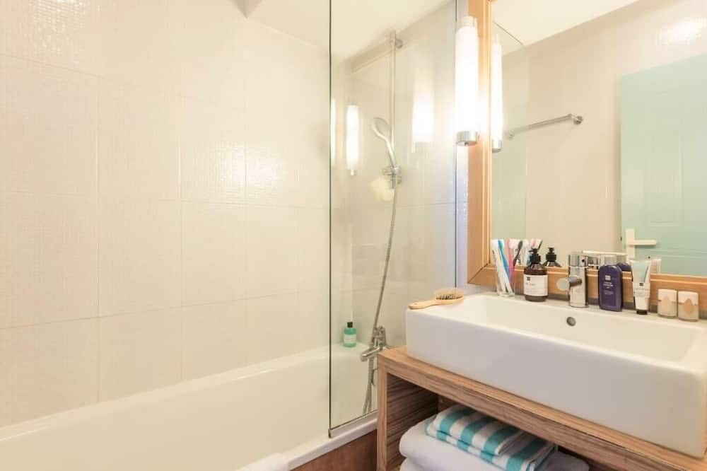 Photo of Bathroom in Antibes City Centre