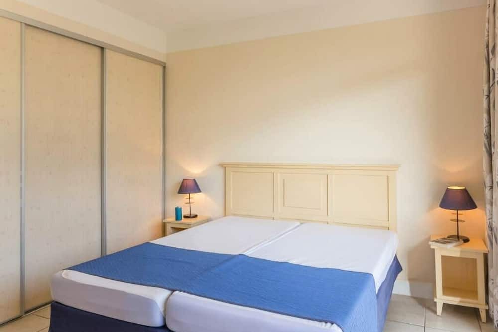 Photo of Bedroom in Saint-Laurent-du-Var