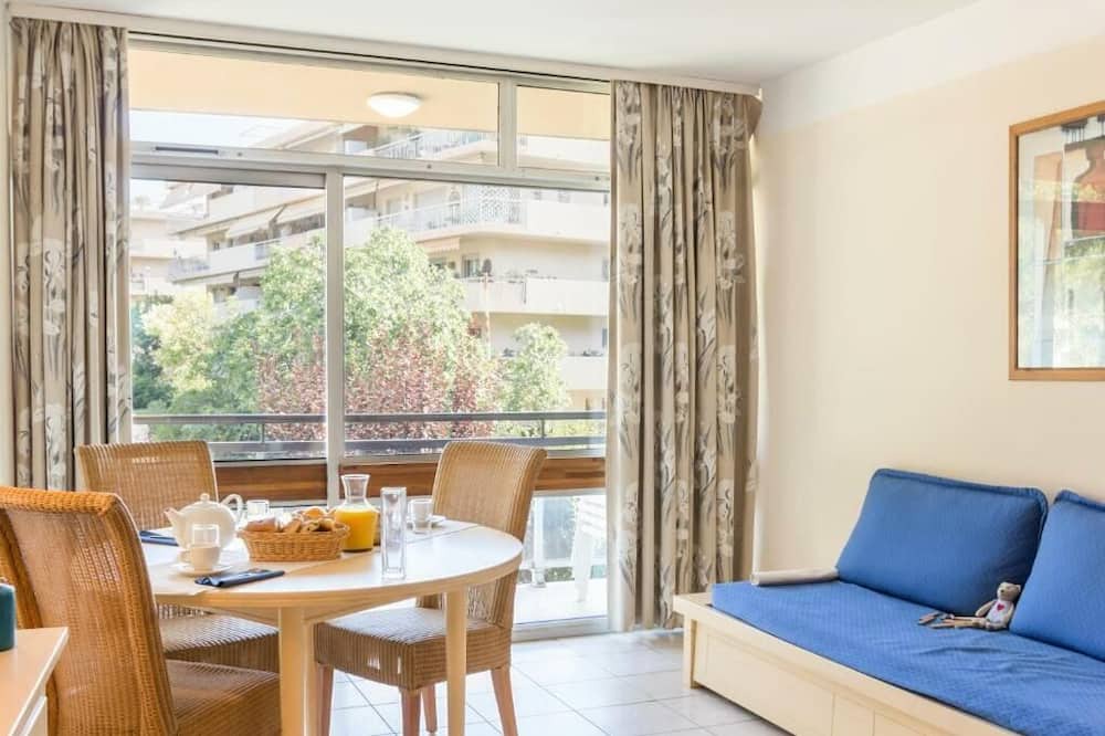Photo of Livingroom in Saint-Laurent-du-Var