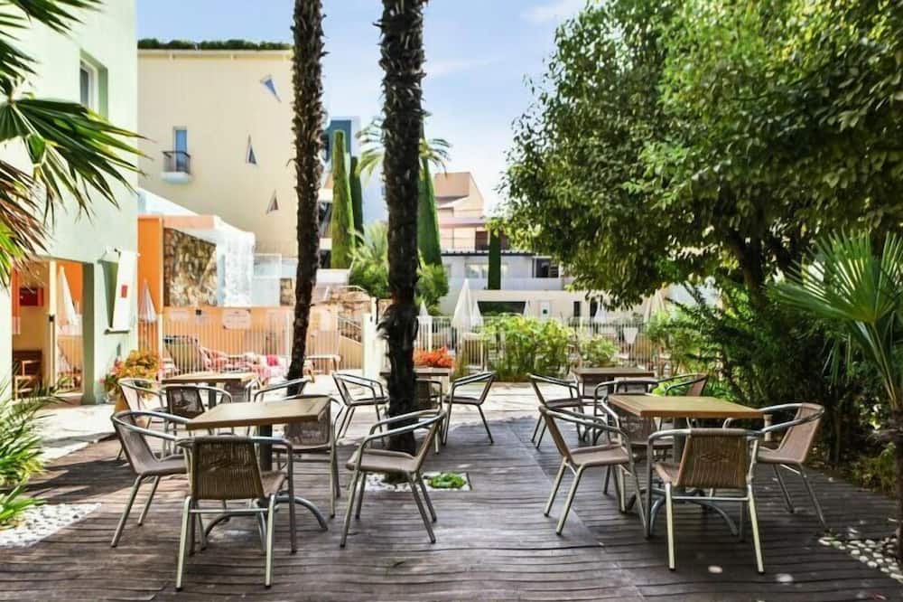 Photo of Outdoor in Antibes City Centre