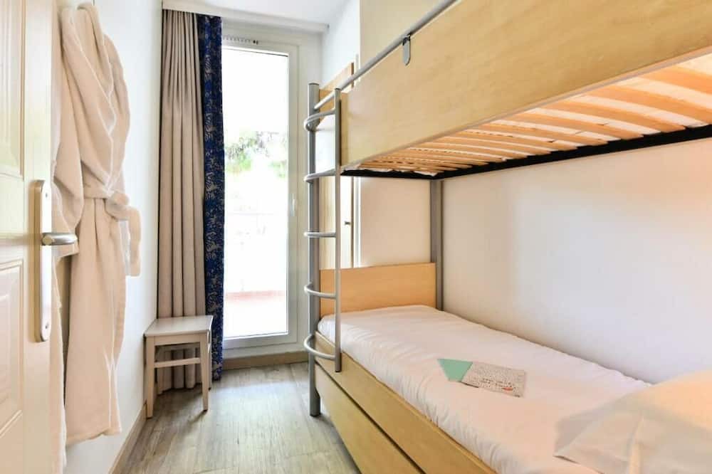 Photo of Bedroom in Antibes City Centre