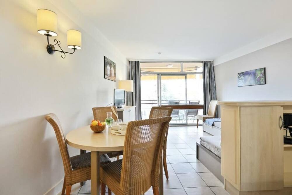 Photo of Kitchen in Saint-Laurent-du-Var