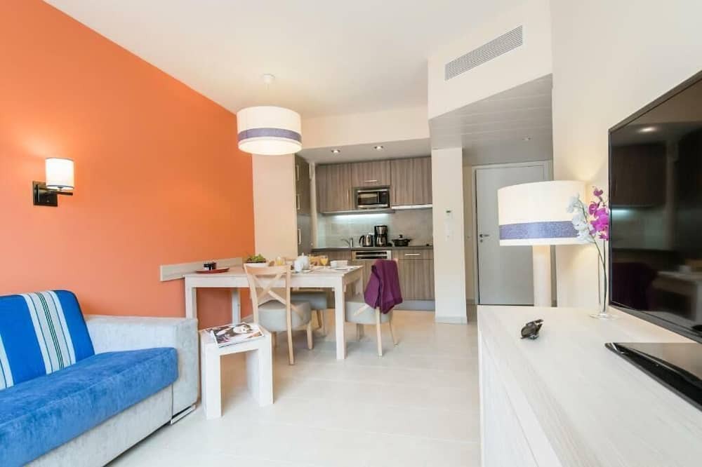 Photo of Livingroom in Roquebrune-Cap-Martin
