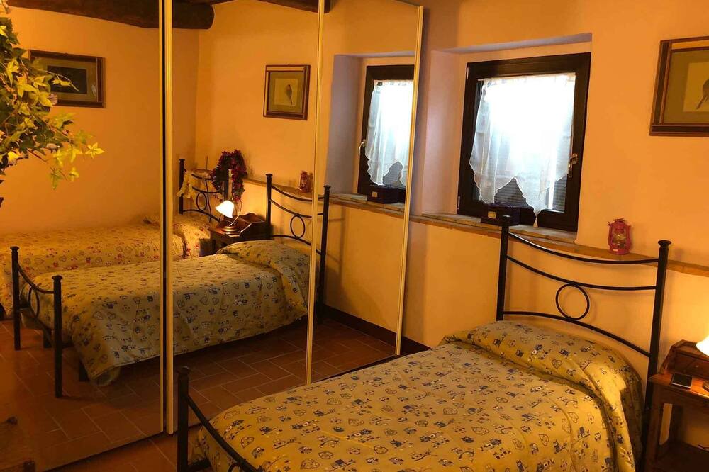 Photo of Bedroom in Radicofani