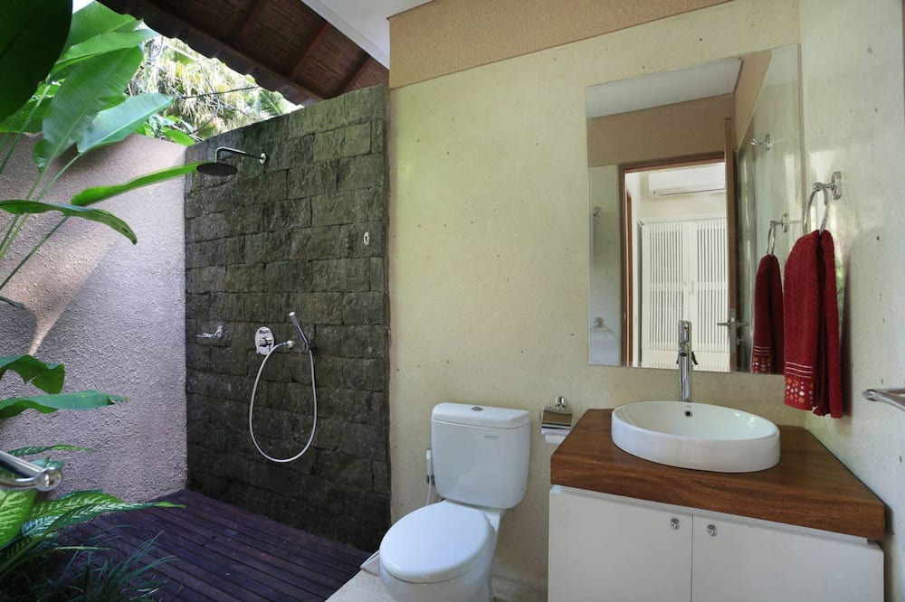 Photo of Bathroom in Penestanan