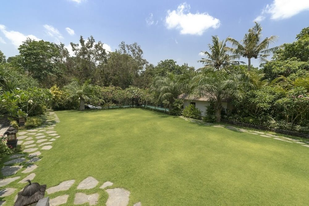Photo of Outdoor in Cepaka