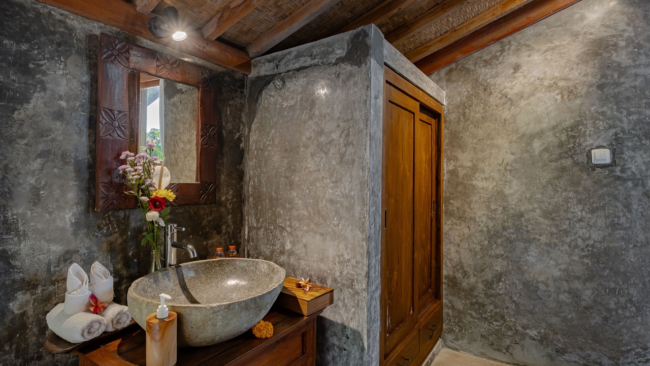 Photo of Bathroom in Kedewatan