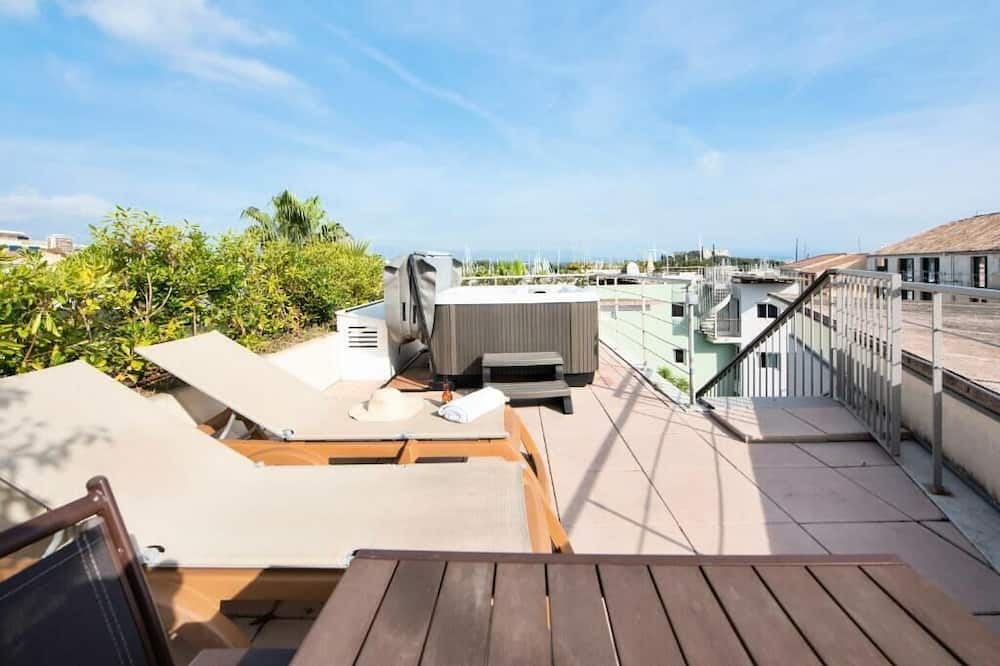 Photo of Patio Balcony in Antibes City Centre