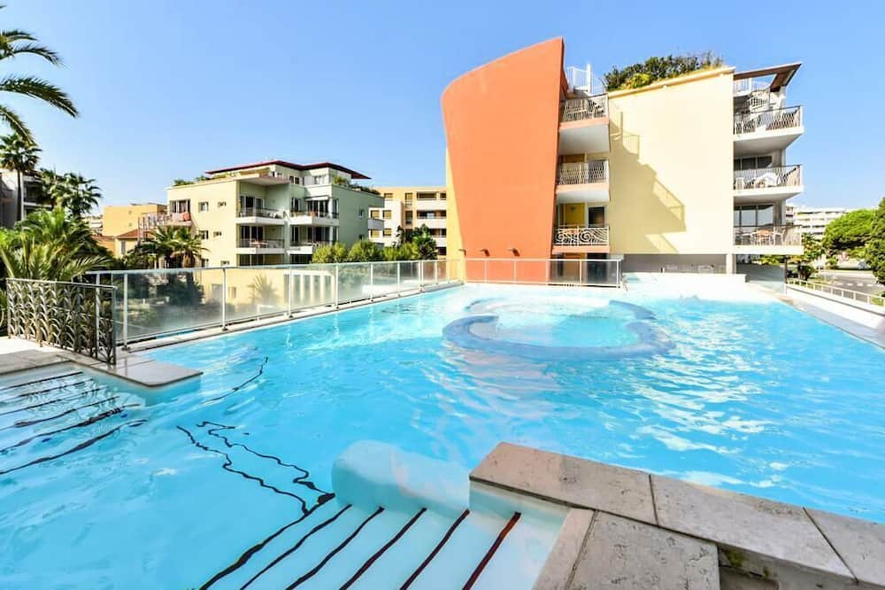 Photo of Outdoor in Antibes City Centre