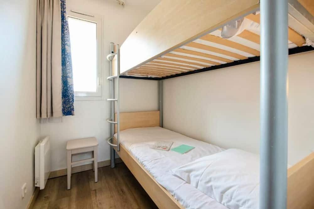 Photo of Bedroom in Antibes City Centre