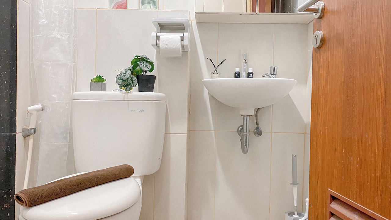Photo of Bathroom in Bekasi Barat