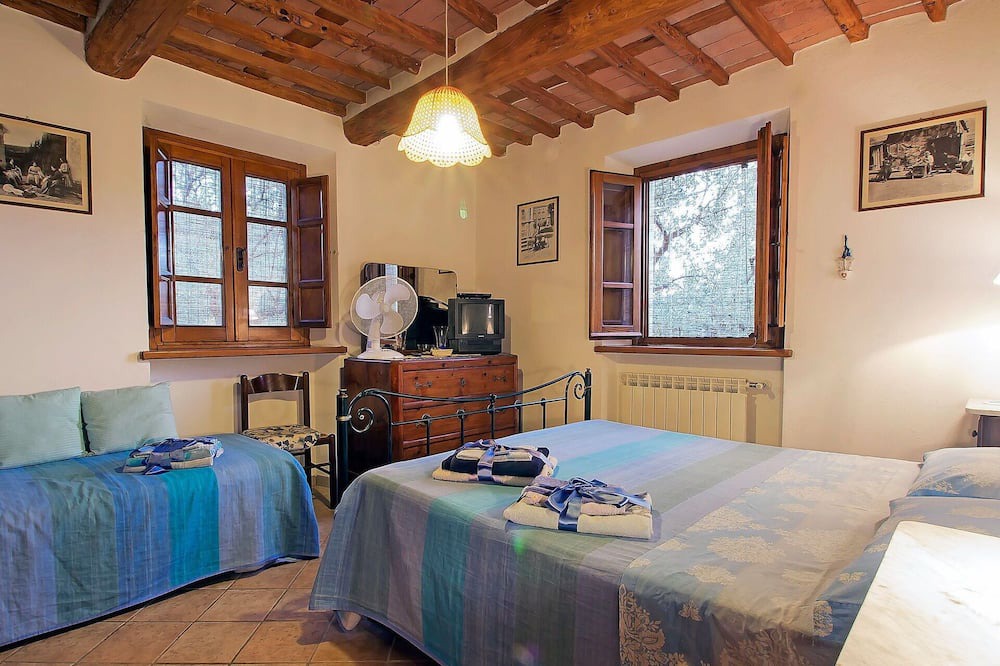 Photo of Bedroom in Massarosa
