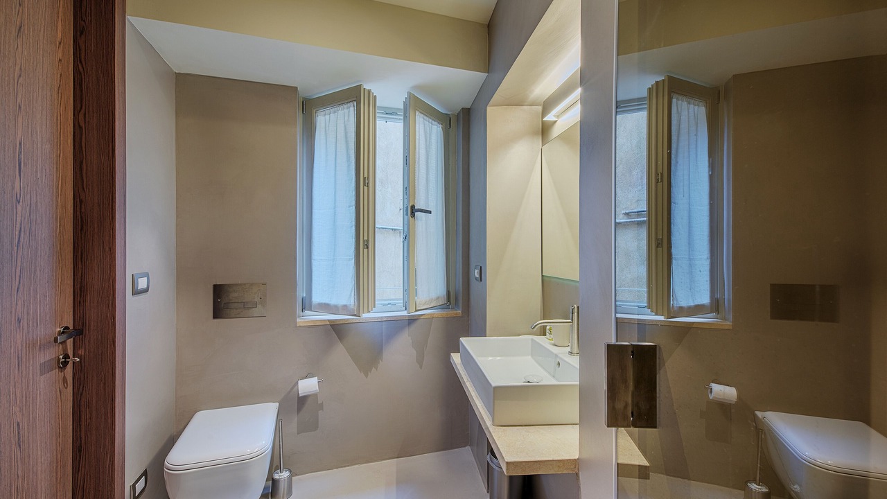 Photo of Bathroom in Siena Historical Center