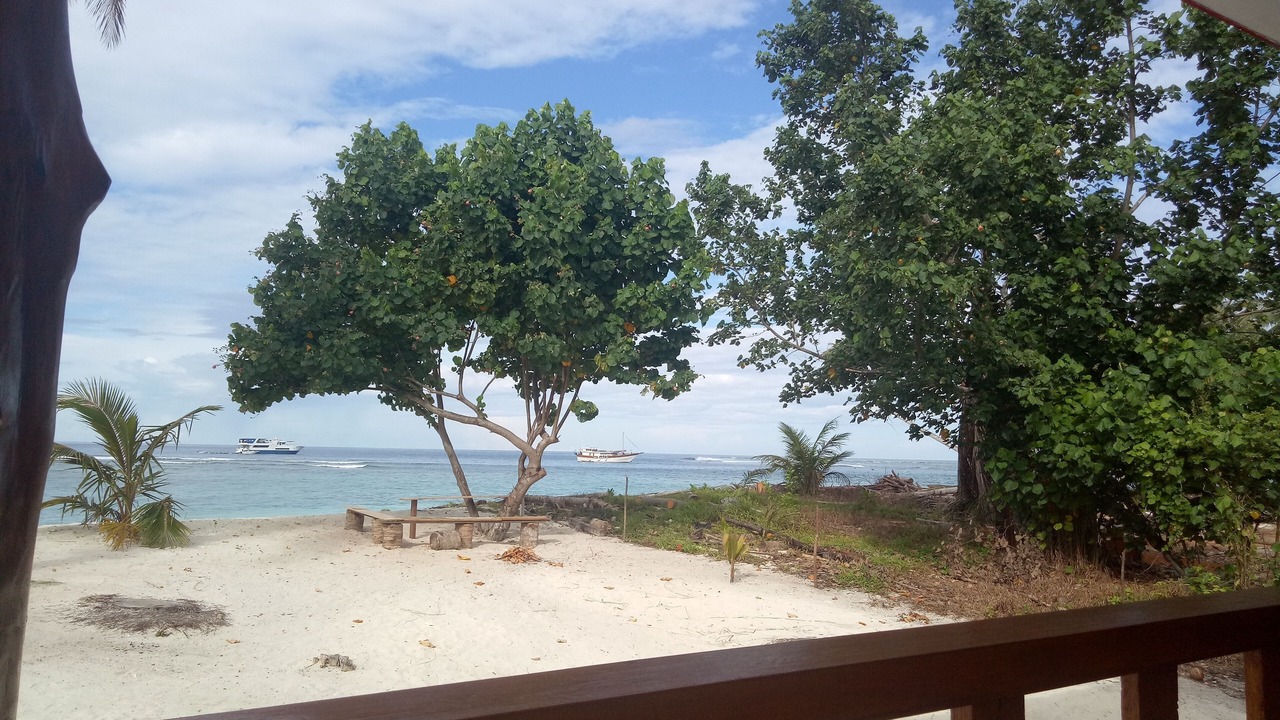 Photo of Outdoor in Katiet