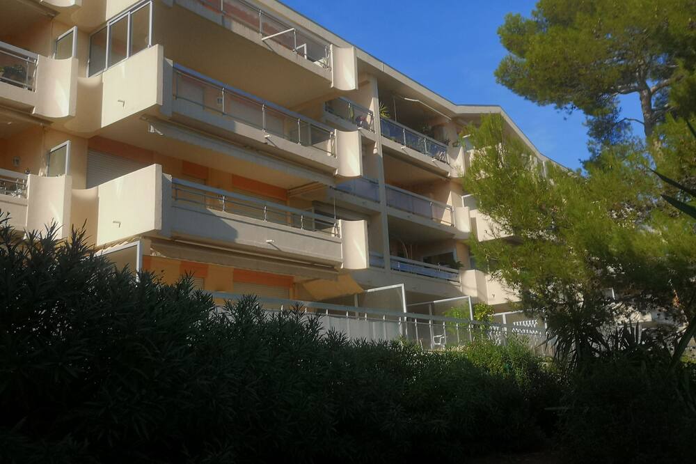 Photo of Outdoor in Riou - Petit Juas - Av de Grasse
