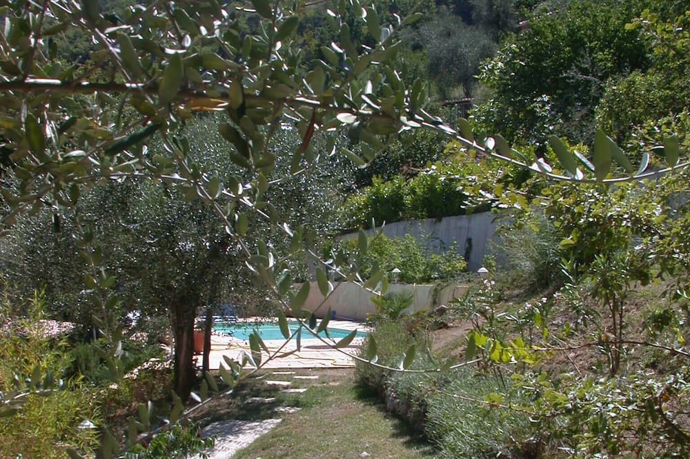 Photo of Outdoor in Saint-Blaise