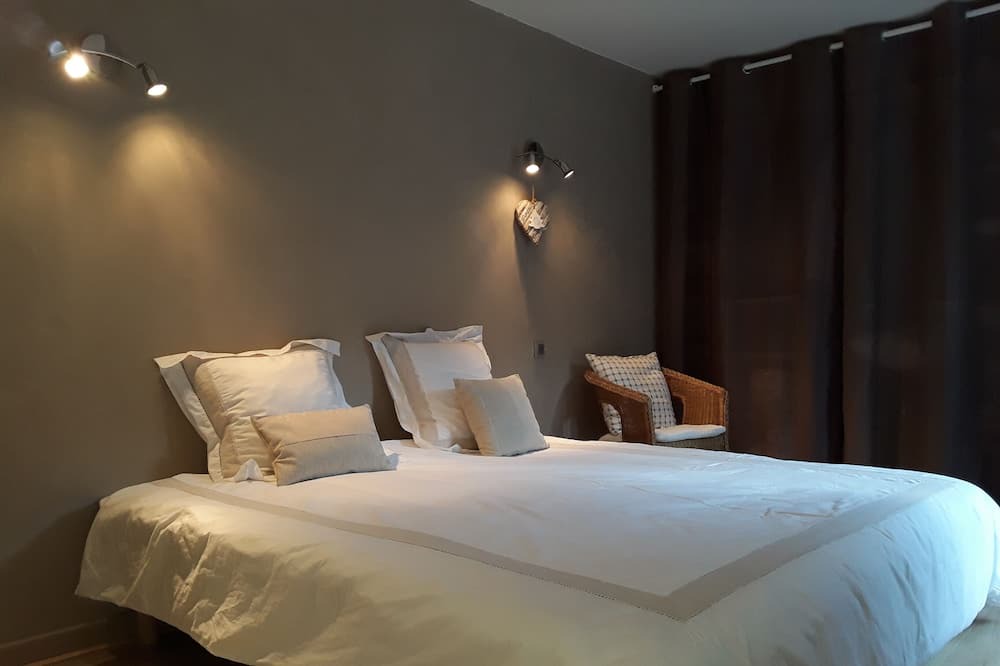 Photo of Bedroom in Saint-Blaise