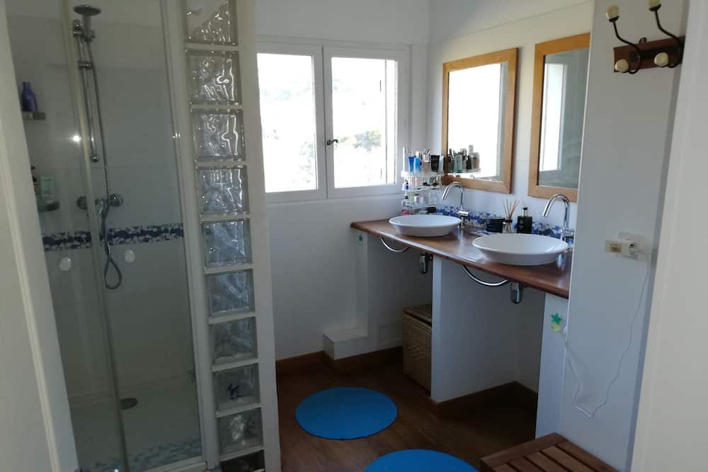 Photo of Bathroom in Saint-Blaise