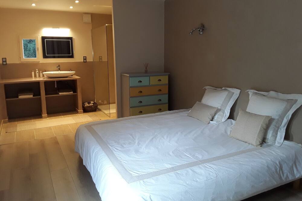 Photo of Bedroom in Saint-Blaise