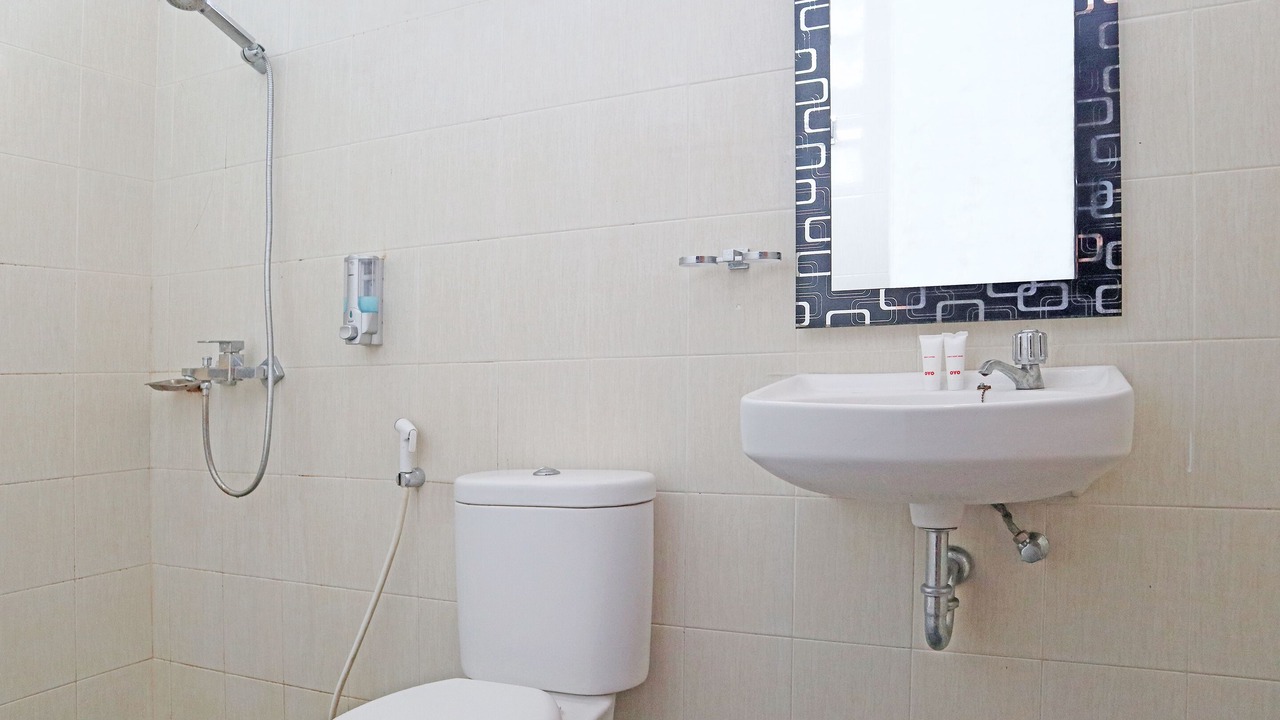 Photo of Bathroom in Padang
