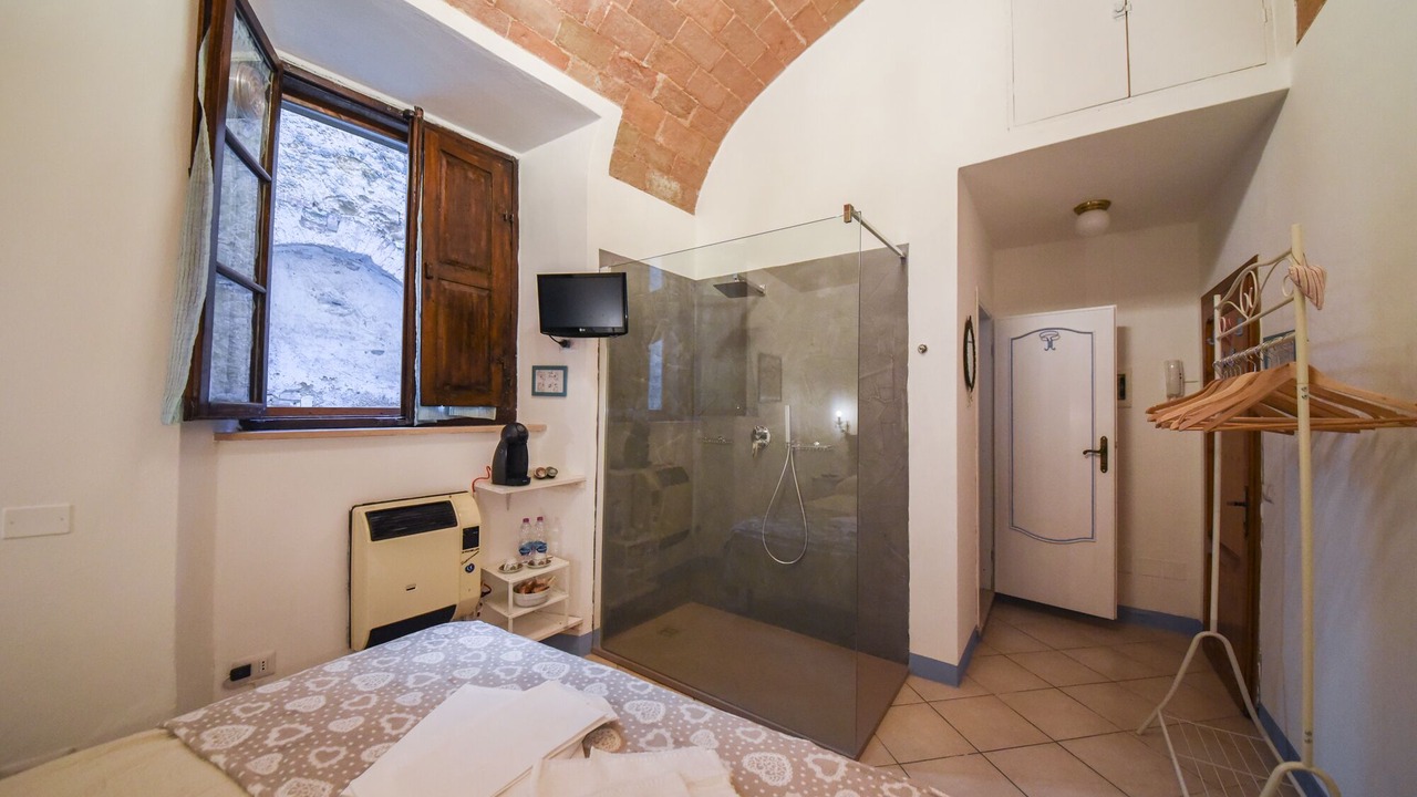 Photo of Bedroom in Volterra
