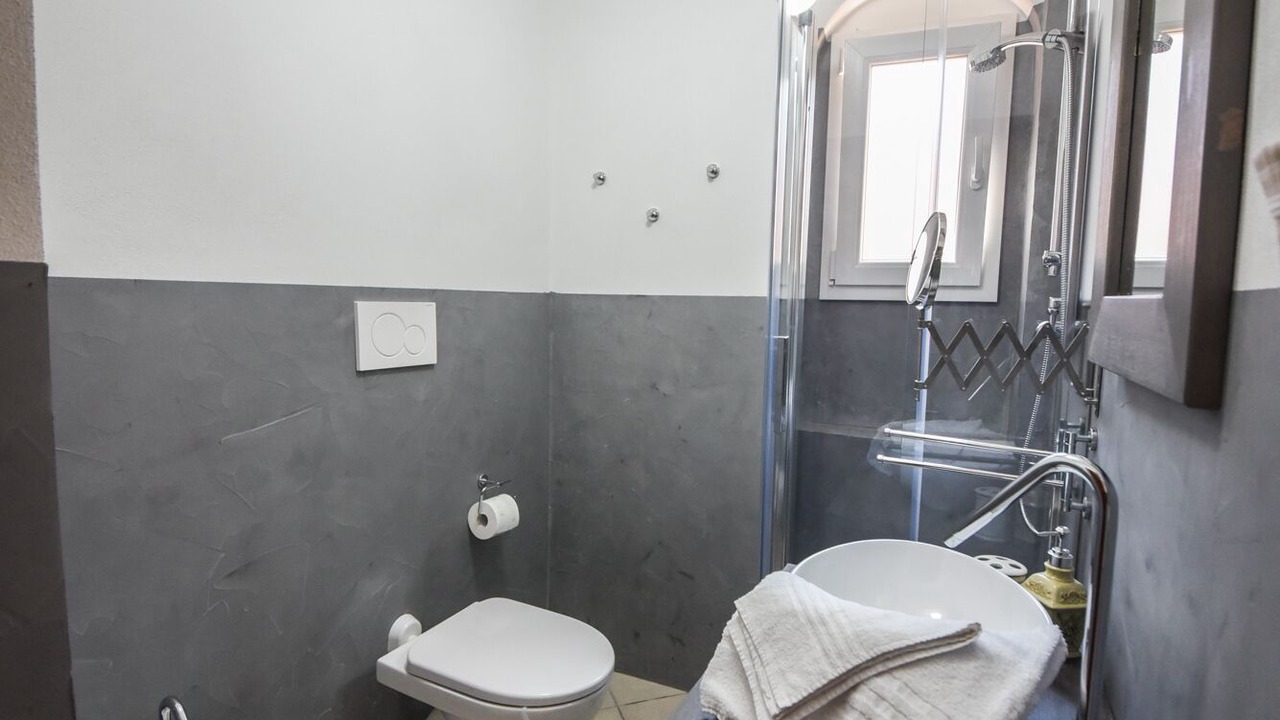 Photo of Bathroom in Volterra
