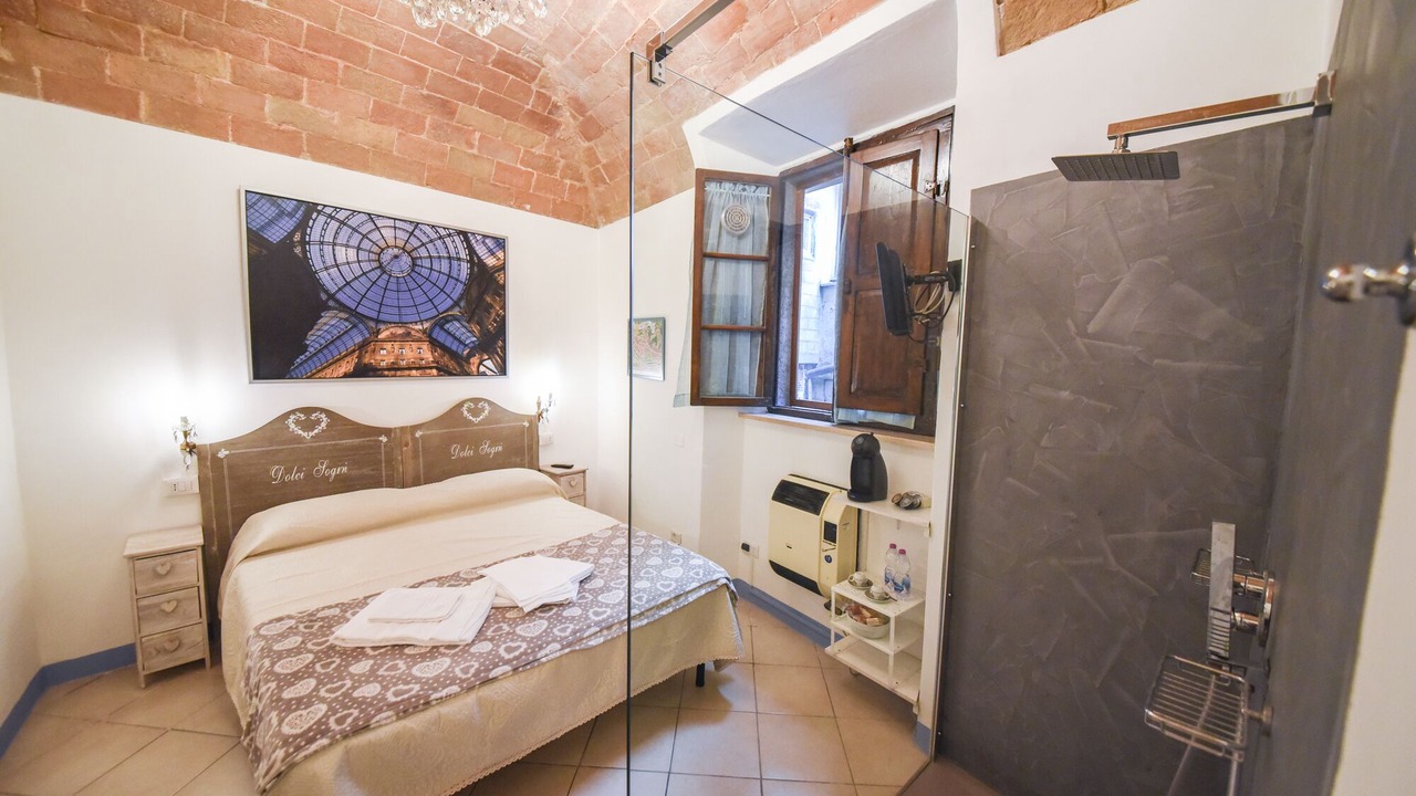 Photo of Bedroom in Volterra