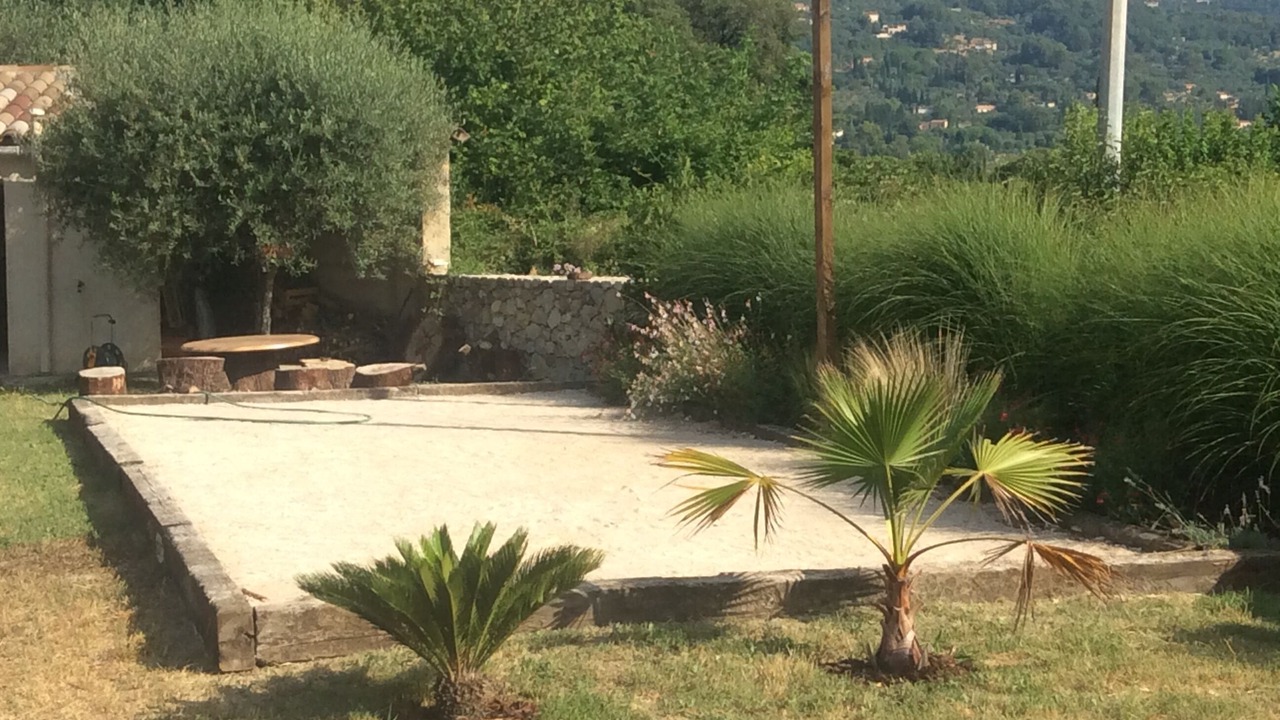 Photo of Outdoor in Saint-Jacques