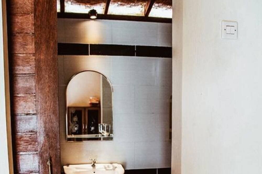 Photo of Bathroom in Sampalan