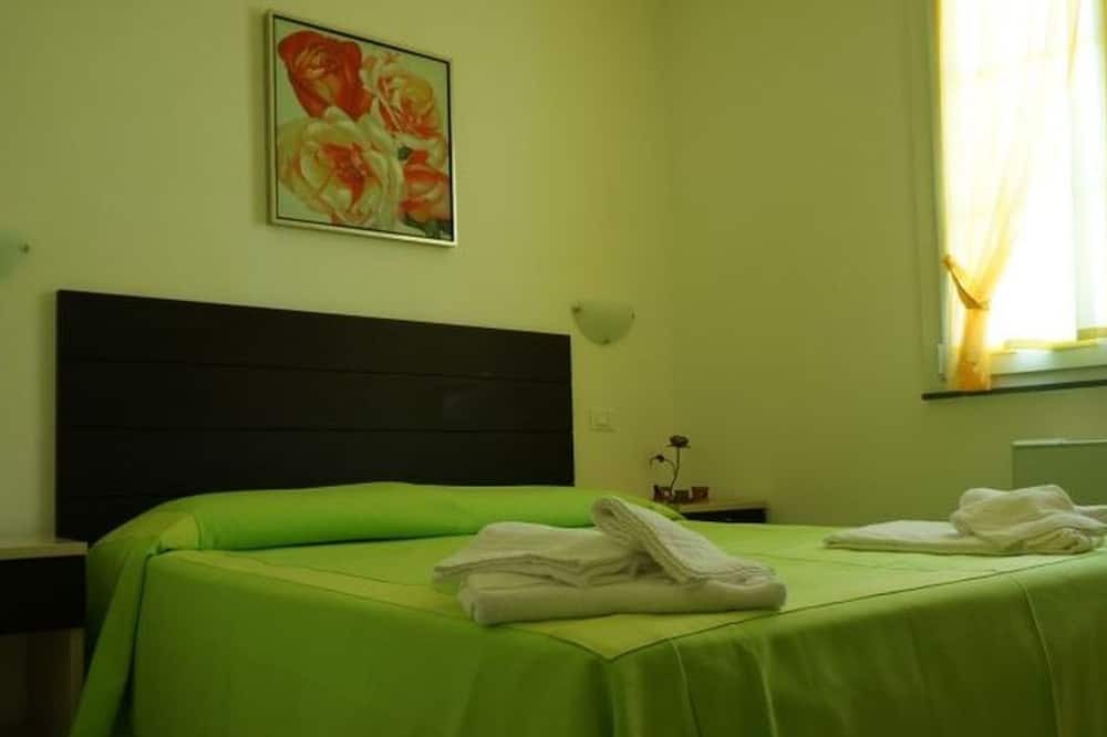 Photo of Bedroom in Vada