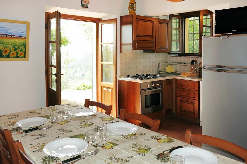 Photo of Bedroom in Asciano Pisano
