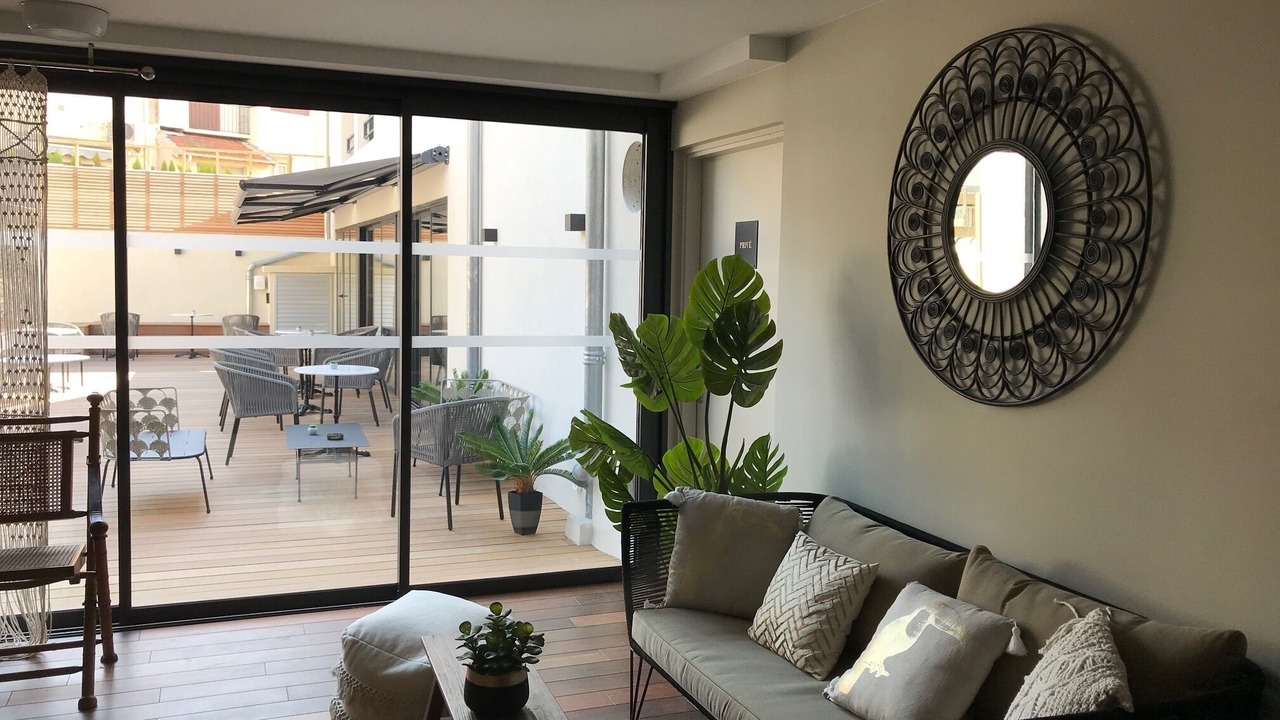Photo of Bedroom in Antibes City Centre