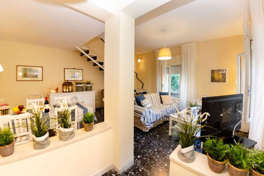 Photo of Livingroom in Lido di Camaiore