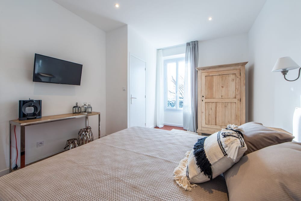 Photo of Bedroom in Le Plan-de-Grasse
