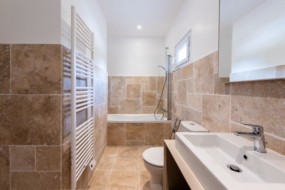 Photo of Bathroom in Le Plan-de-Grasse