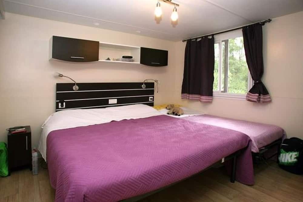 Photo of Bedroom in Vada