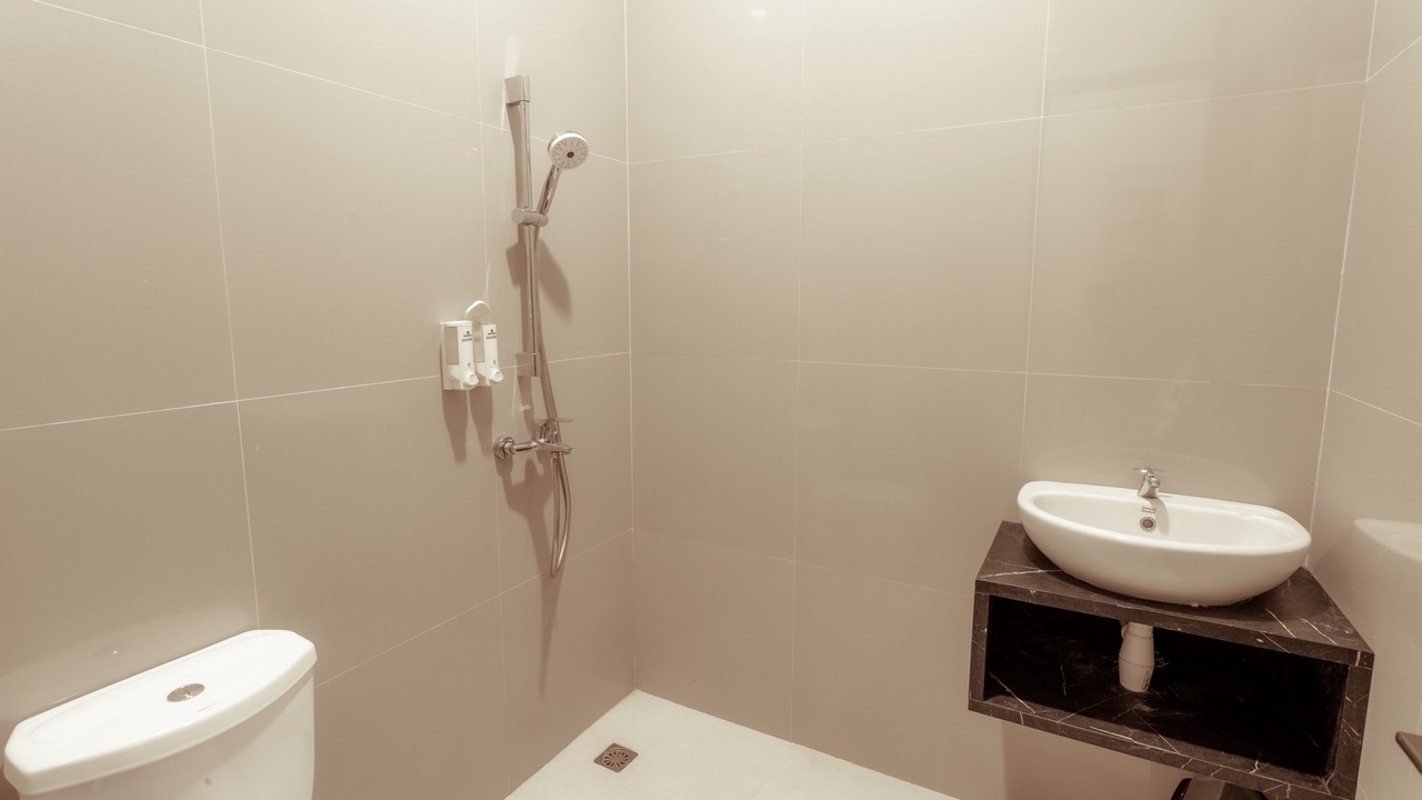 Photo of Bathroom in Dinoyo