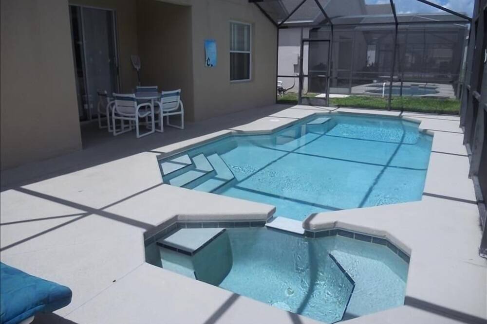 Photo of Outdoor in Sunset Ridge