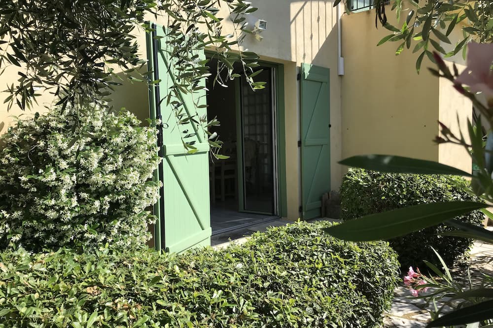 Photo of Outdoor in Le Rouret