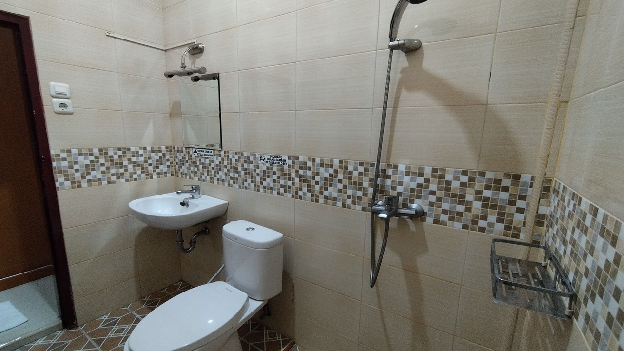 Photo of Bathroom in Jambi