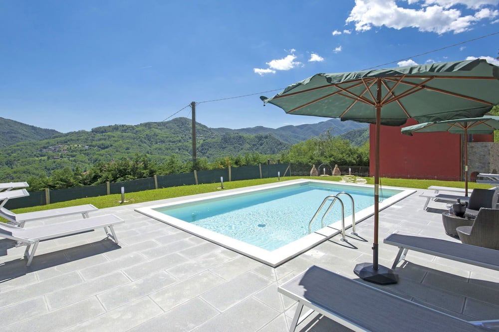 Photo of Outdoor in Tresana